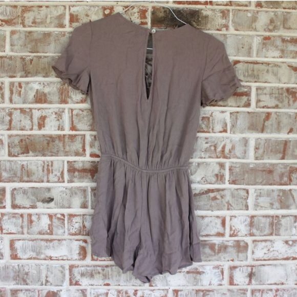 SMYM Williamsburg Caged Romper in Dune Cloud XS - Picture 4 of 8